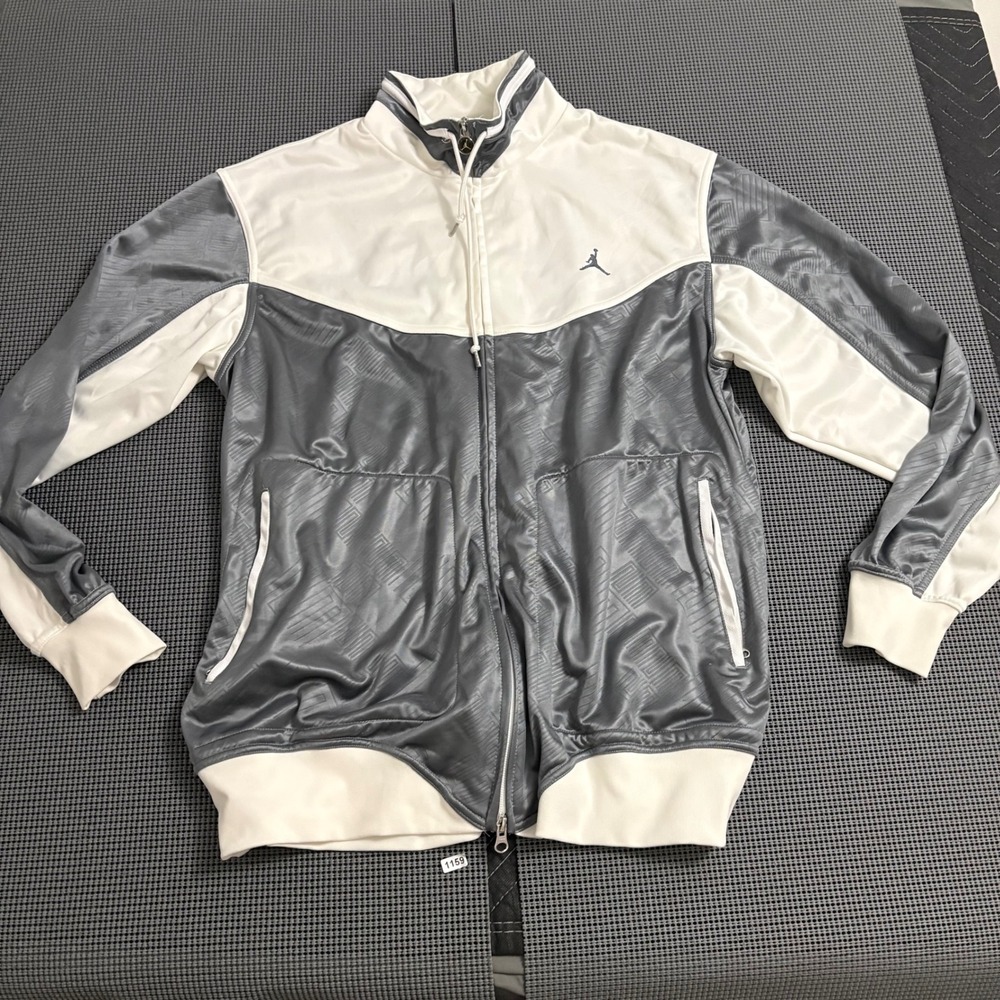 Jordan Brand Twenty Three Dri-FIT Track Jacket Grey White Mens Large Jumpman